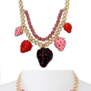 Chic Strawberry Charm Necklace in Gold and Pink